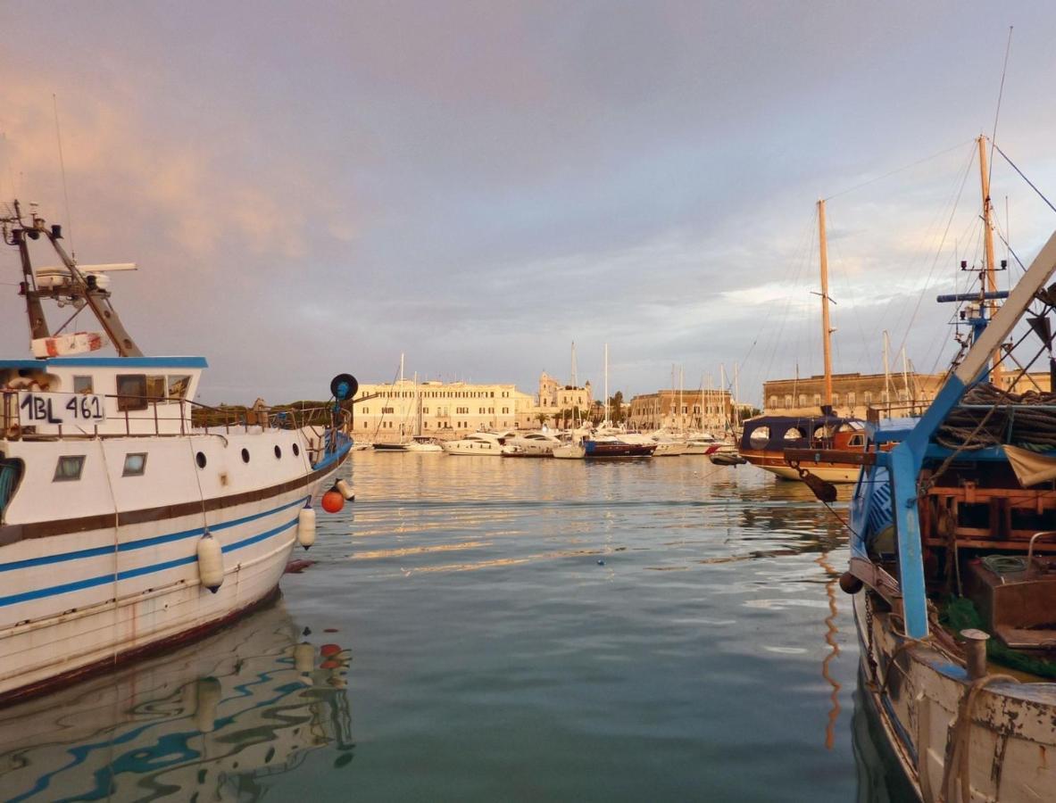 I Colori Della Puglia Rooms Trani Eksteriør billede